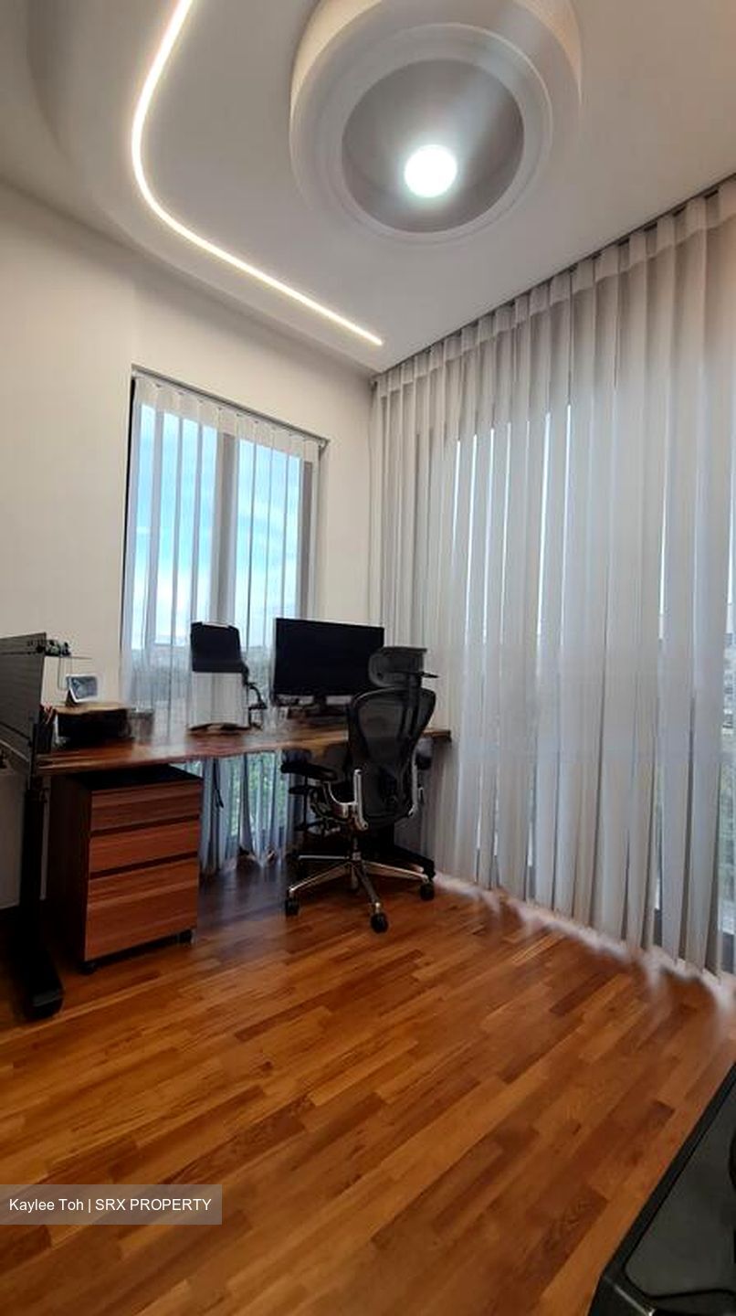 Mayfair Modern (D21), Condominium #574484951